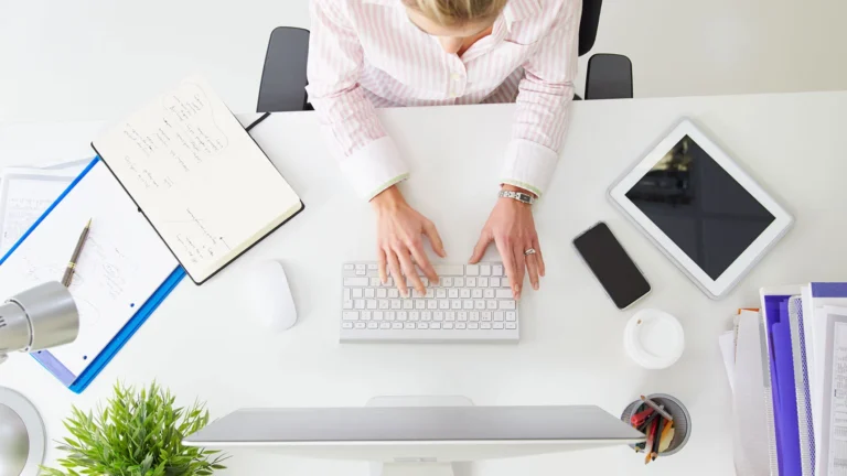 Traducerea Documentelor cu Intart: Expertiză, Profesionalism și Promptitudine